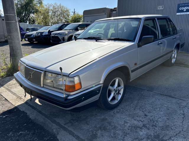 1994 Volvo 940 – thumbnail 2