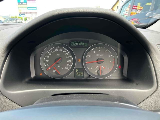 2011 Volvo V50 – thumbnail 3