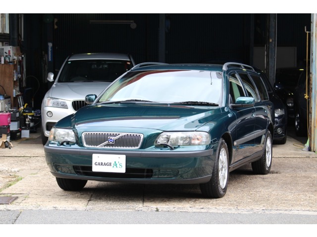 2004 Volvo V70