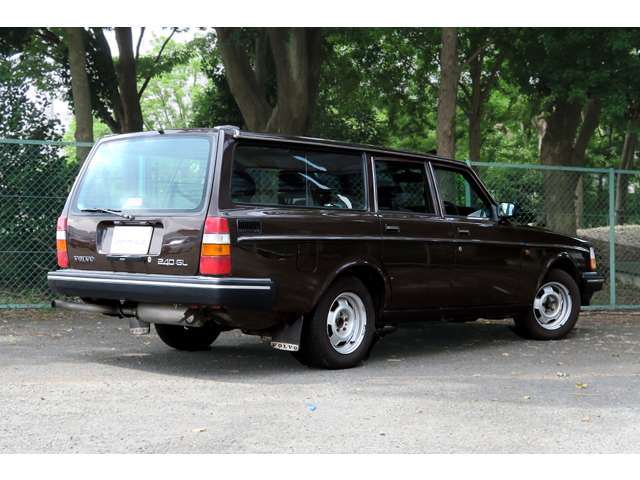 1991 Volvo 240 Estate – thumbnail 2