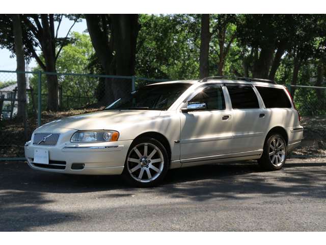 2006 Volvo V70 – thumbnail 2