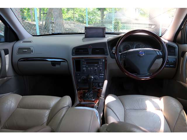 2006 Volvo V70 – thumbnail 4