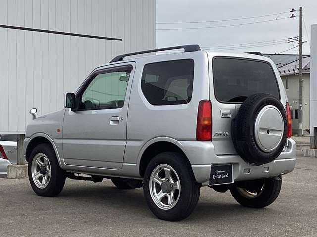 2011 Mazda AZ-Offroad – thumbnail 3