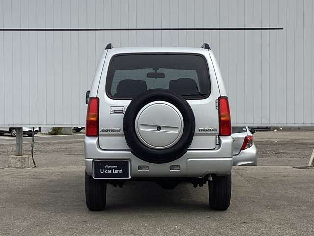 2011 Mazda AZ-Offroad – thumbnail 4