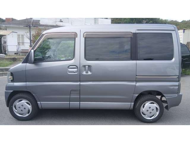 2011 Mitsubishi Town Box – thumbnail 4