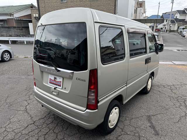 2011 Subaru Sambar – thumbnail 2
