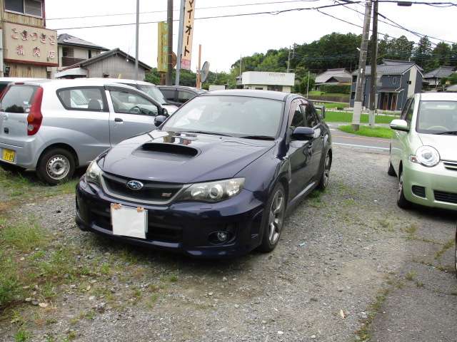 2011 Subaru Impreza STI – thumbnail 3