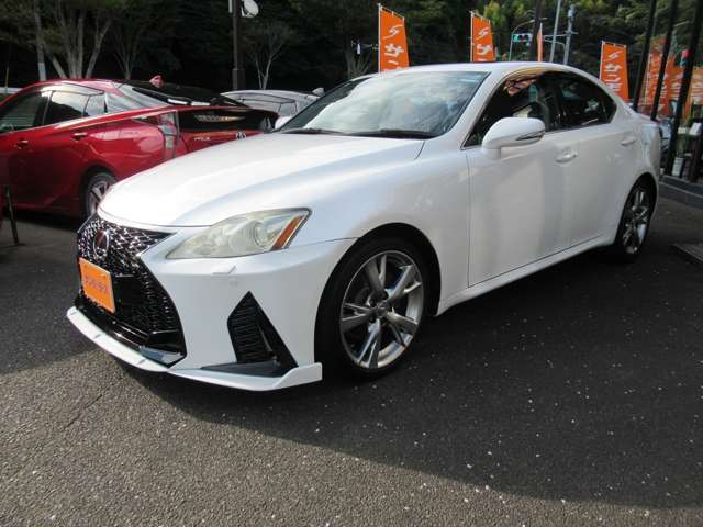 2008 Lexus IS – thumbnail 2