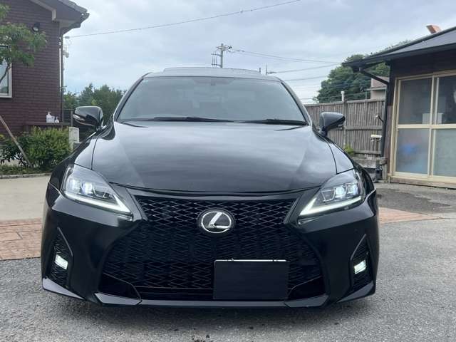 2011 Lexus IS – thumbnail 2