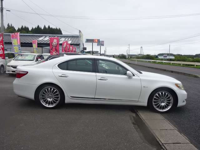 2006 Lexus LS – thumbnail 4