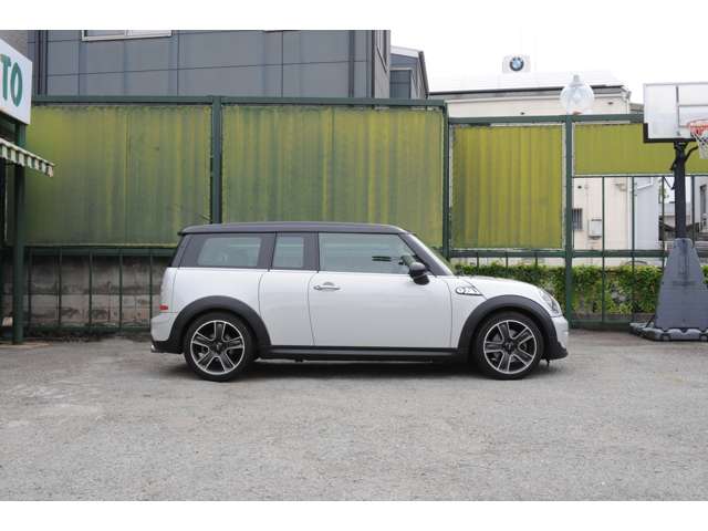 2010 MINI MINI Clubman – thumbnail 4