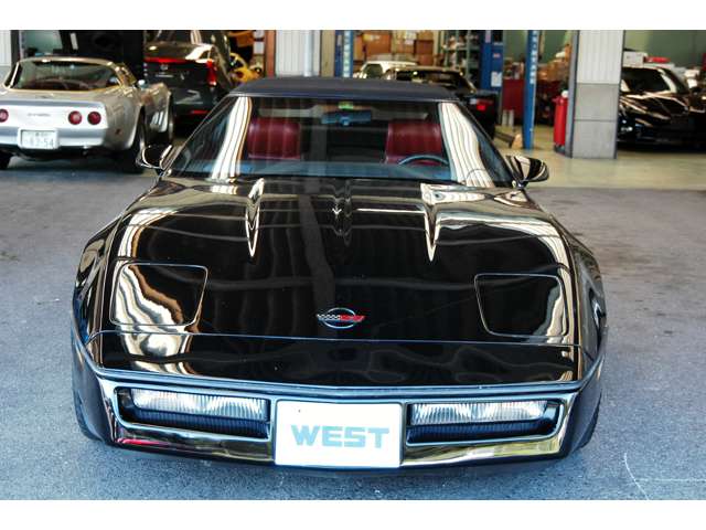 1989 Chevrolet Corvette Convertible – thumbnail 3