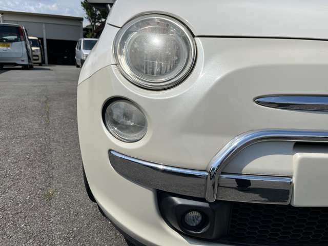 2010 Fiat 500C – thumbnail 3
