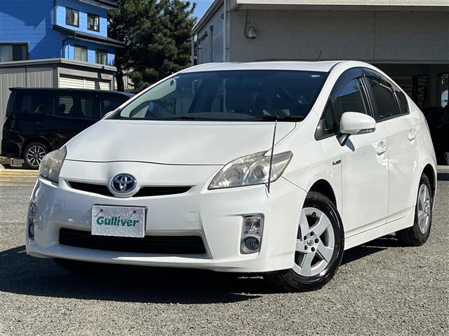 2010 Toyota Prius – thumbnail 3