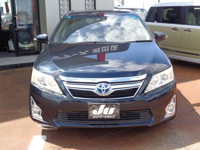 2011 Toyota Camry Hybrid – thumbnail 2