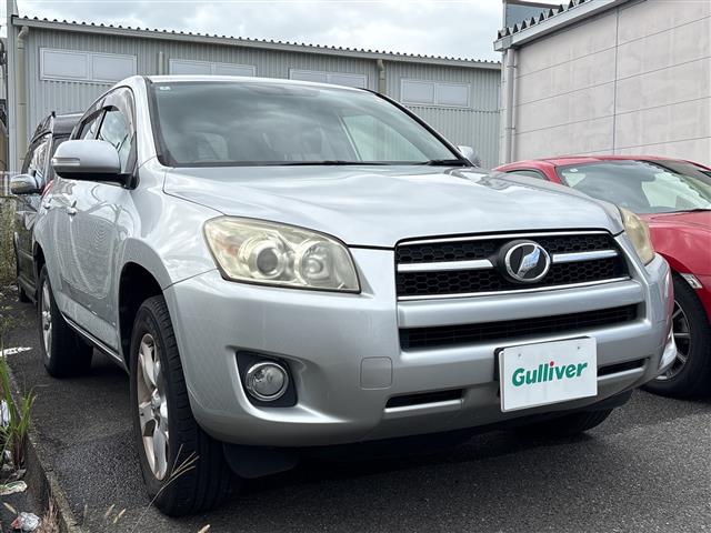 2010 Toyota RAV4 – thumbnail 2