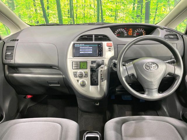 2009 Toyota Ractis – thumbnail 2