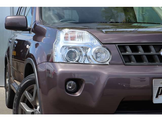 2010 Nissan X-Trail – thumbnail 4