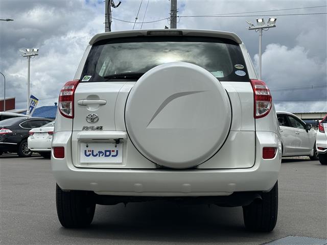 2011 Toyota RAV4 – thumbnail 3