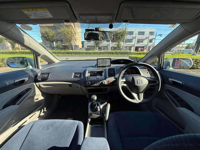 2010 Honda Civic Sedan – thumbnail 4