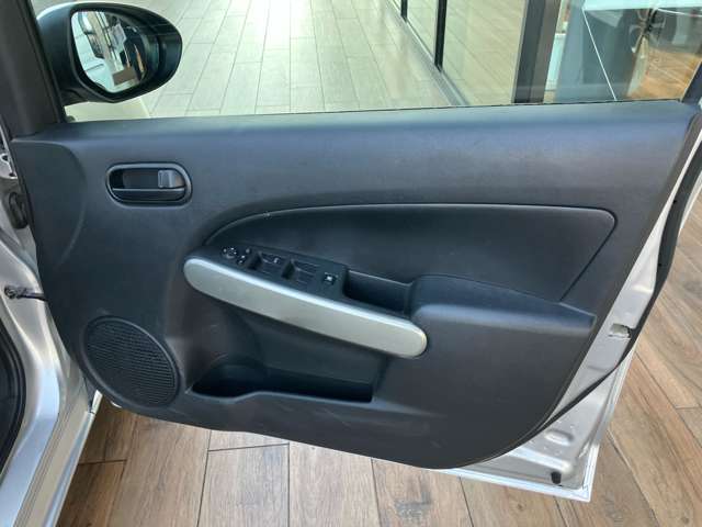 2008 Mazda Demio – thumbnail 3