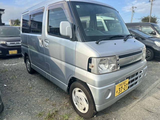 2010 Mitsubishi Town Box