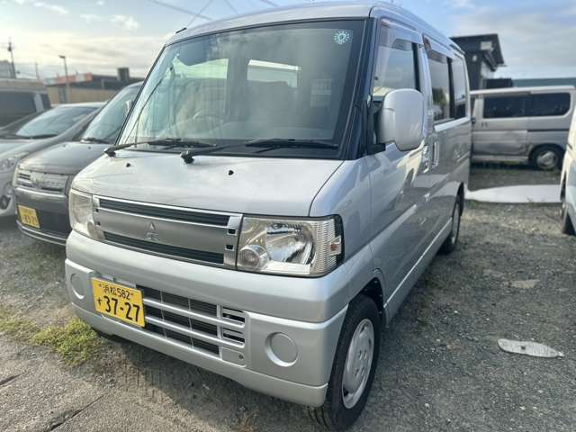 2010 Mitsubishi Town Box – thumbnail 2