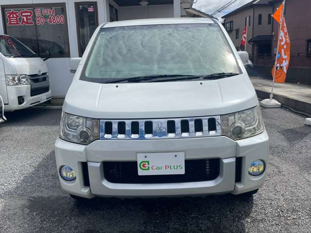 2008 Mitsubishi Delica D:5 – thumbnail 2