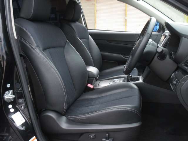 2011 Subaru Legacy B4 – thumbnail 4