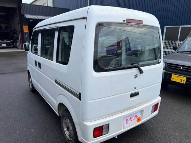 2011 Suzuki Every – thumbnail 4