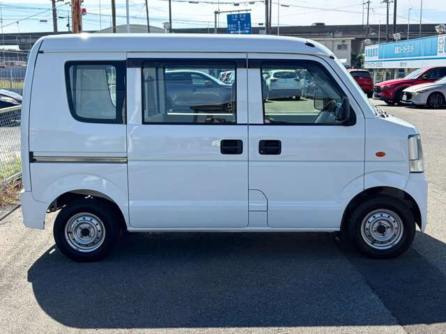 2011 Suzuki Every – thumbnail 4