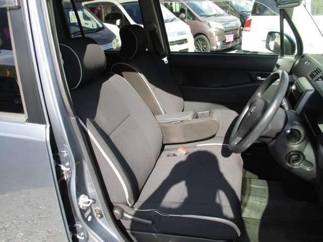 2009 Daihatsu Move Conte – thumbnail 4
