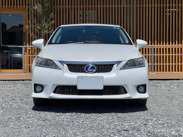 2011 Lexus CT – thumbnail 4