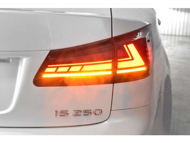 2007 Lexus IS – thumbnail 4