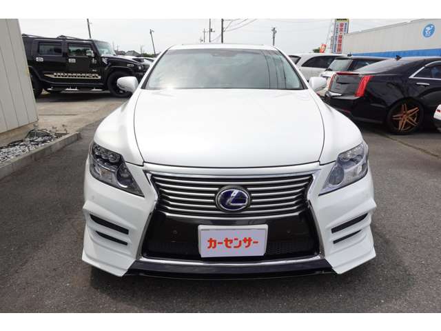 2010 Lexus LS Hybrid – thumbnail 2