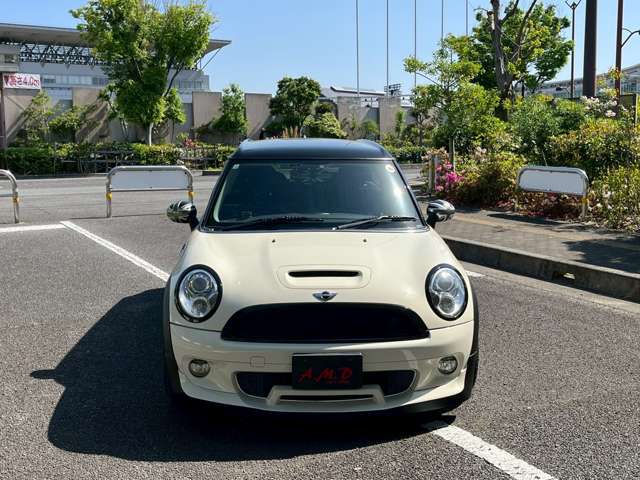 2010 MINI MINI Clubman – thumbnail 2
