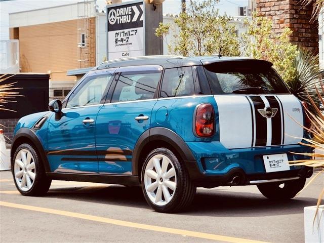 2011 MINI MINI Crossover – thumbnail 4