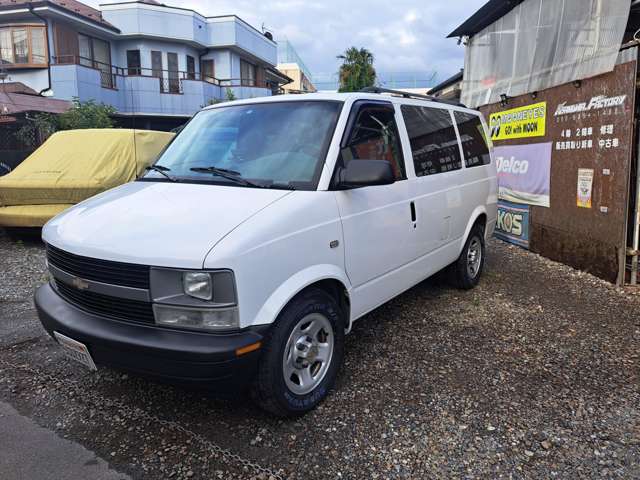 2004 Chevrolet Astro – thumbnail 4