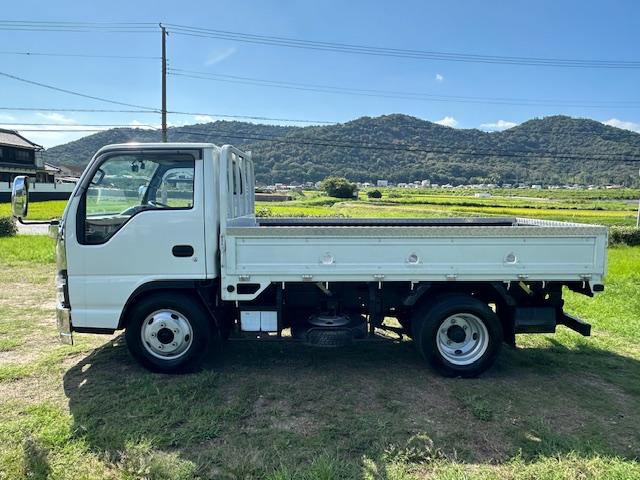 2005 Isuzu Elf – thumbnail 4