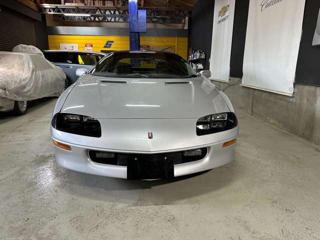 1995 Chevrolet Camaro – thumbnail 2