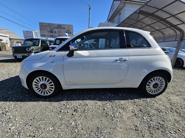 2011 Fiat 500 – thumbnail 3