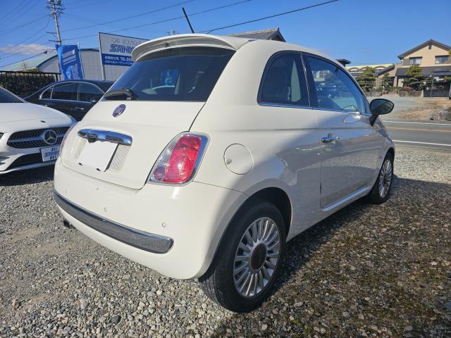 2011 Fiat 500 – thumbnail 4