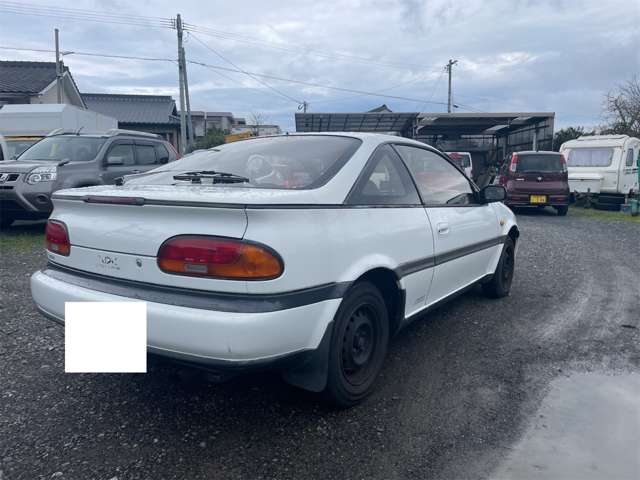 1991 Nissan NX Coupe – thumbnail 3