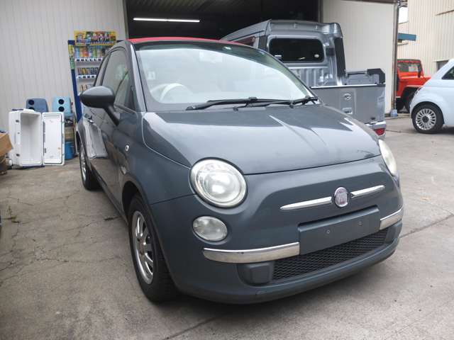 2011 Fiat 500C – thumbnail 2