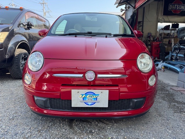 2010 Fiat 500C – thumbnail 2