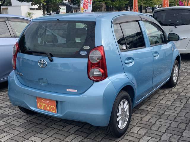 2011 Toyota Passo – thumbnail 4