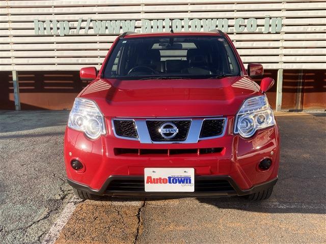2011 Nissan X-Trail – thumbnail 2