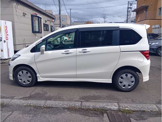 2008 Honda Freed – thumbnail 4