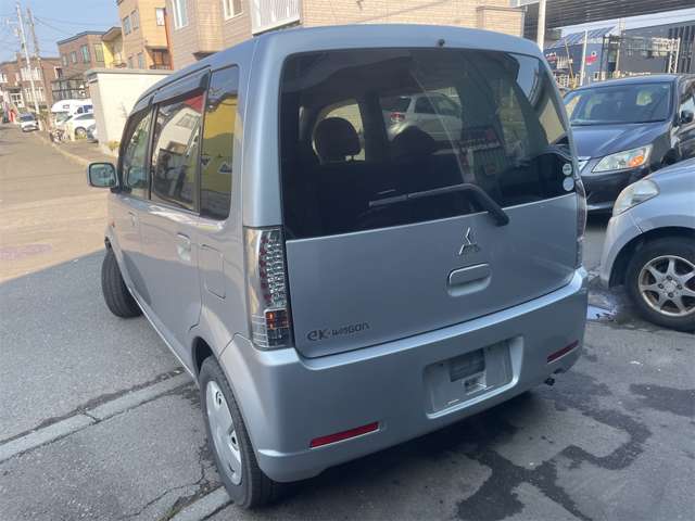 2011 Mitsubishi eK Wagon – thumbnail 4