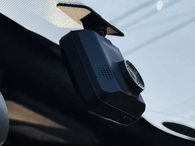 2010 Subaru Impreza STI – thumbnail 4